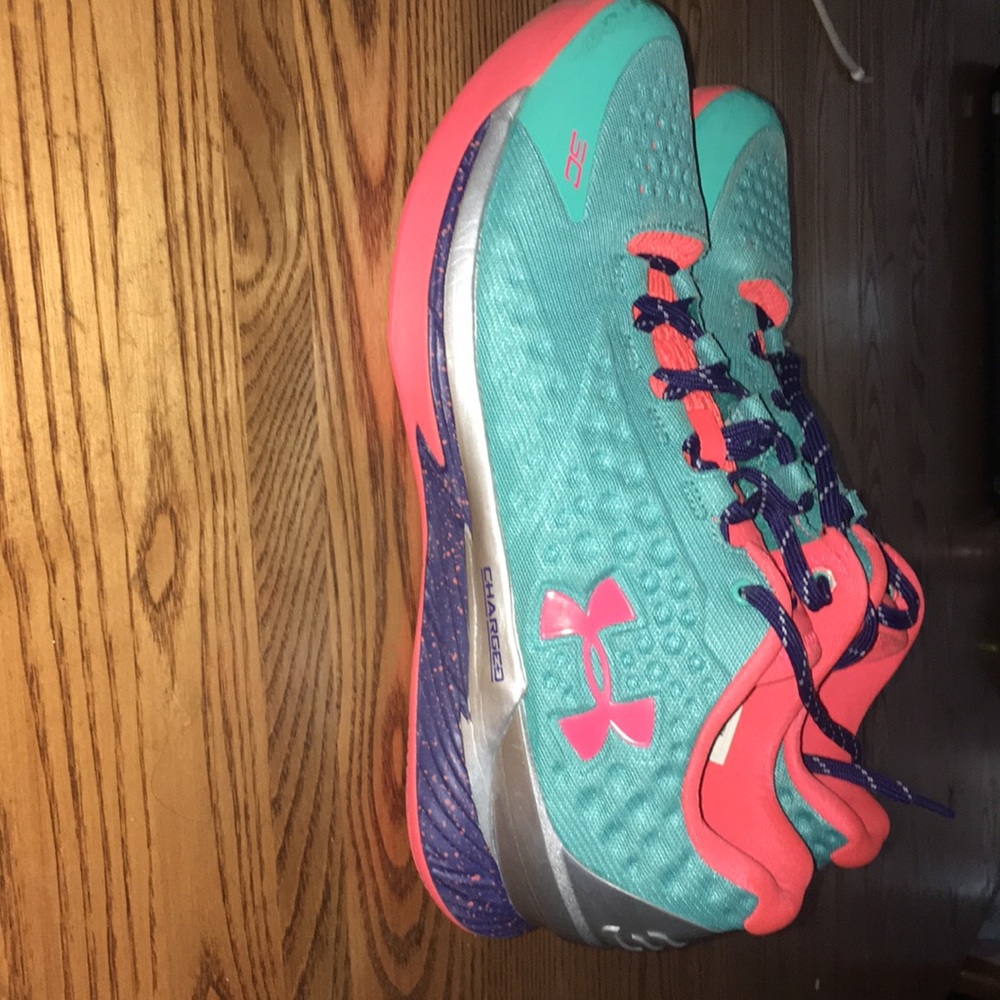 Under Armour Curry One Low Basketball Sneaker